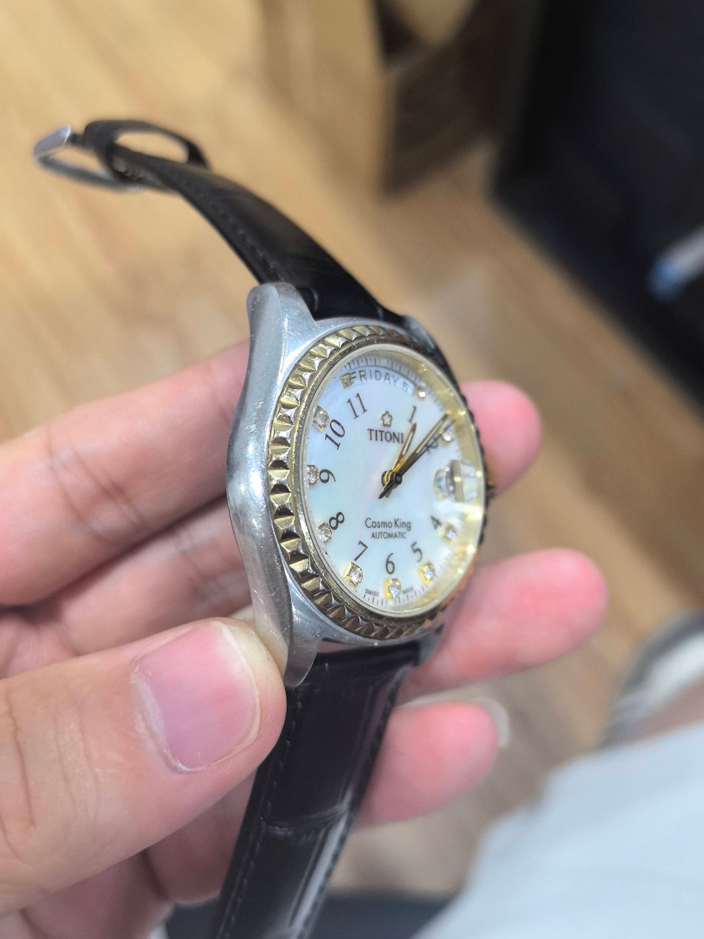 梅花 Automatic (self-winding) watch