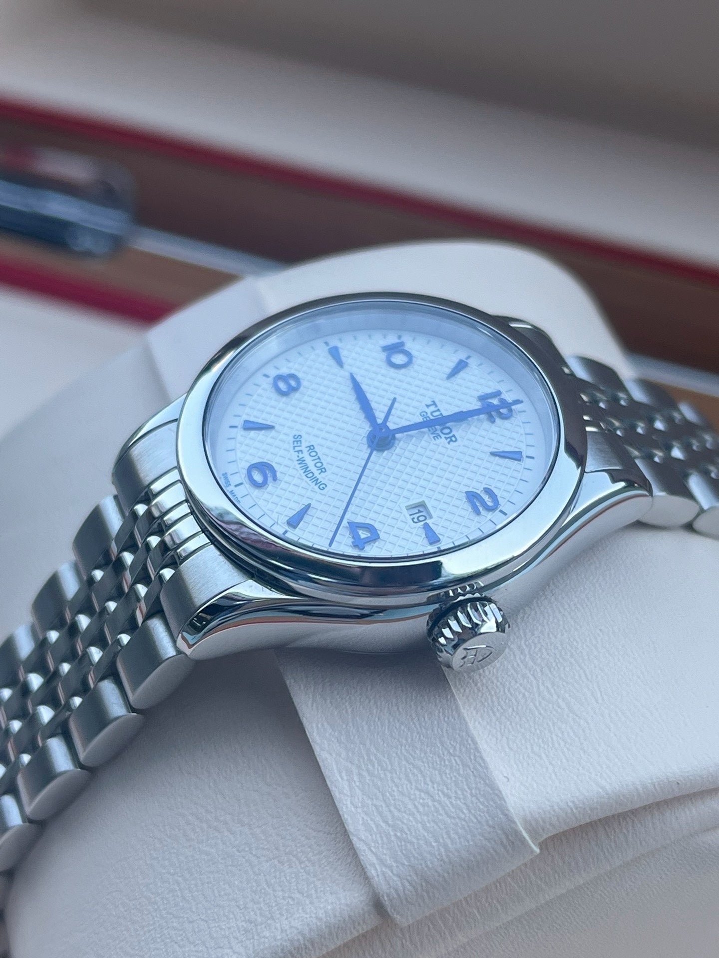Longines White Automatic (self-winding) watch
