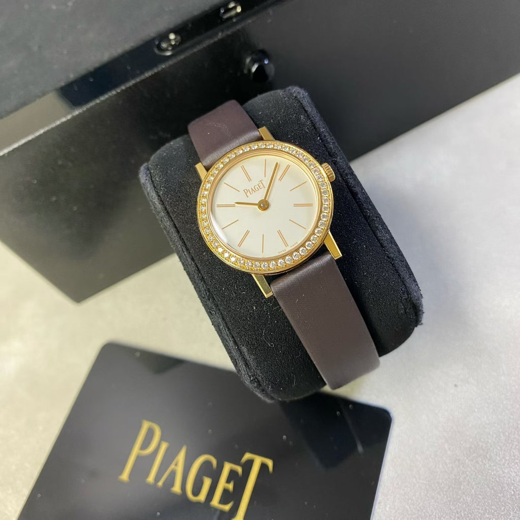 Piaget ALTIPLANO Rose gold Quartz watch 24 millimeters G0A36534