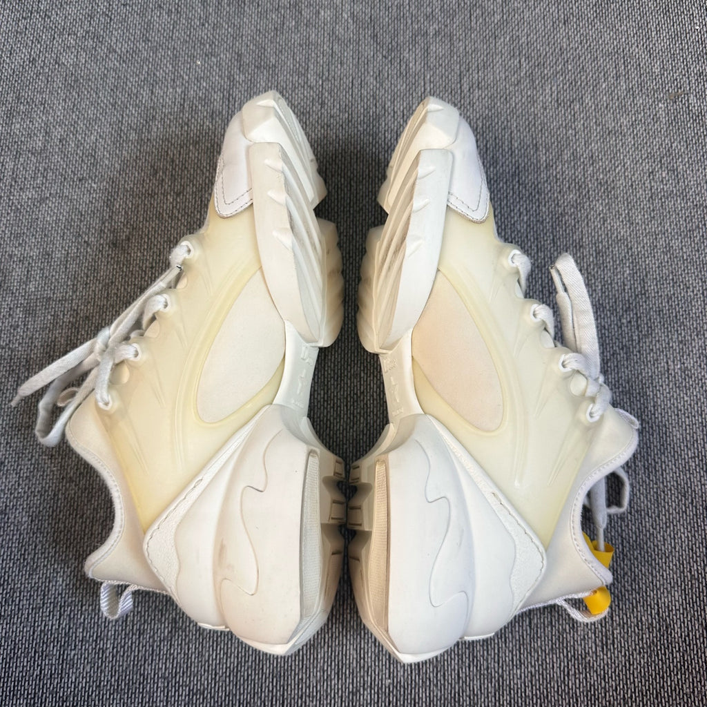 Dior White Athletic sneakers