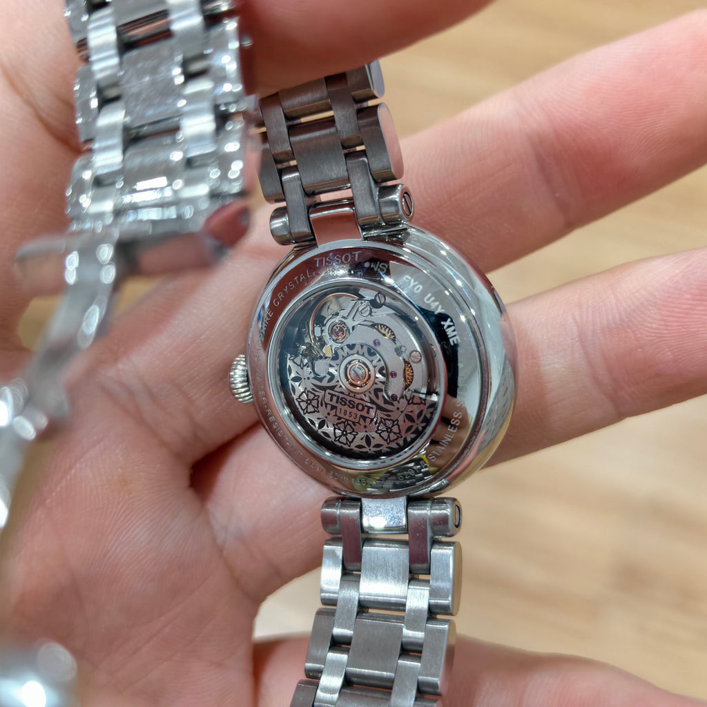 Tissot Little Beauty 29 millimeters T126.207.11.013.00