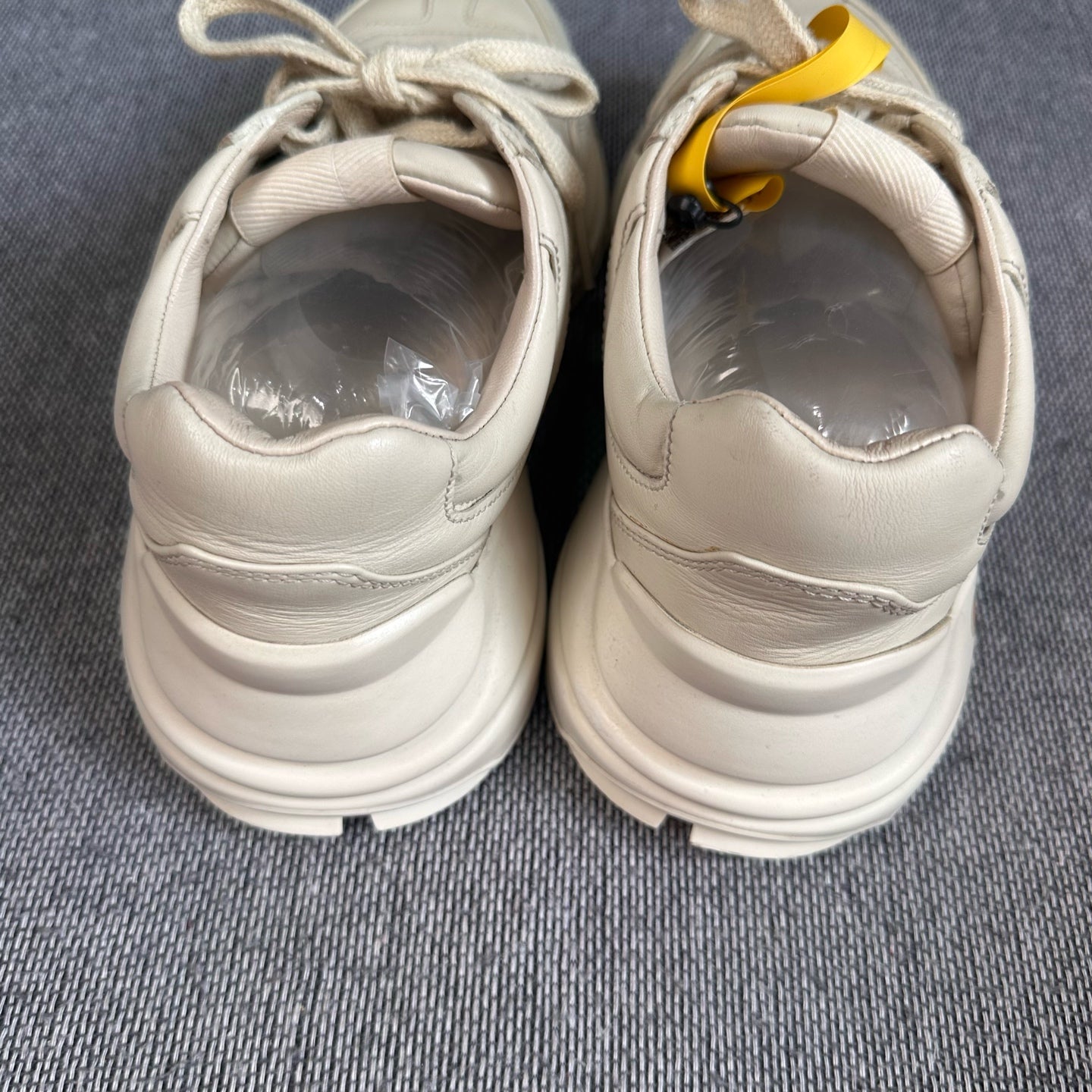 Gucci |4.5|5|5.5|6|6.5|7|7.5|8|8.5|9|9.5|10|10.5|11|11.5|12|12.5|13|13.5|14|14.5|15|15.5|16|16.5|| 498916-A9L00-9522