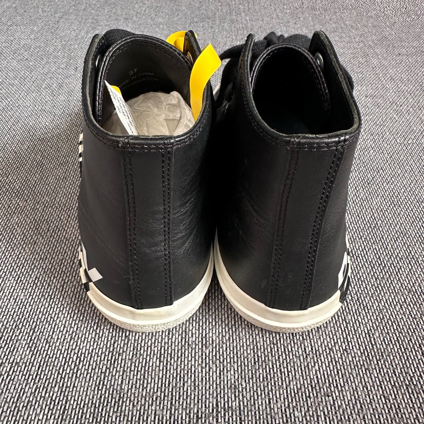 Burberry Skate shoes