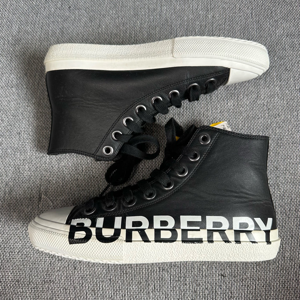 Burberry Skate shoes