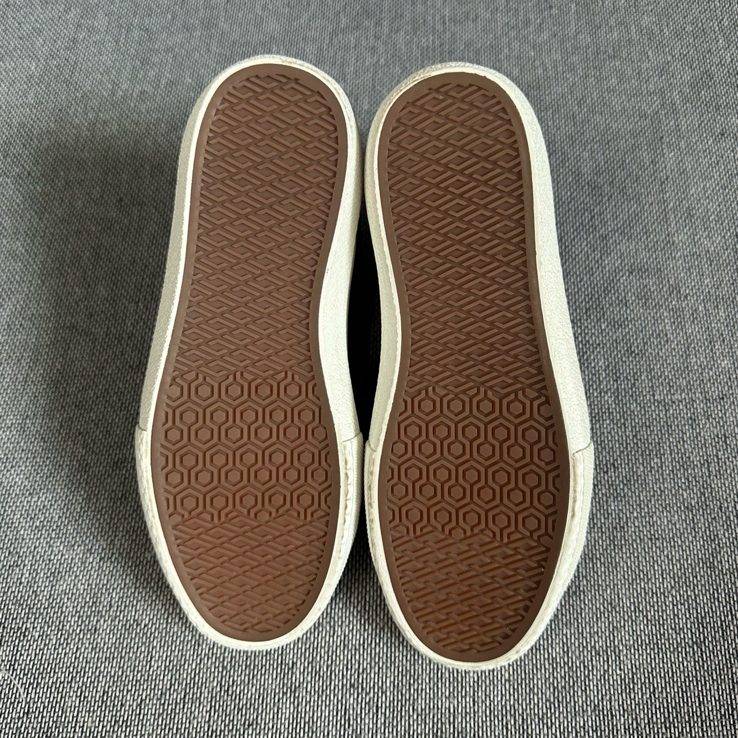 Burberry Skate shoes
