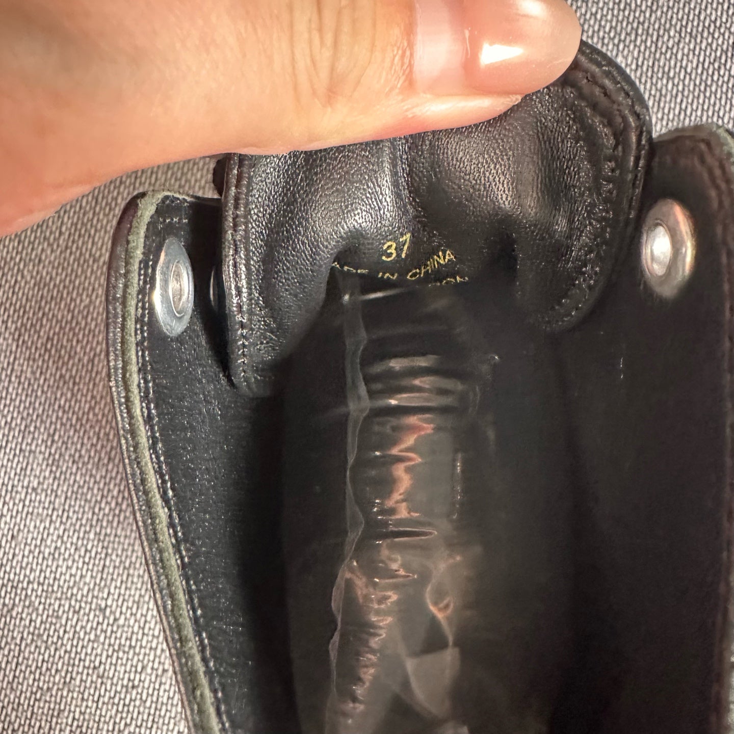 Burberry Skate shoes