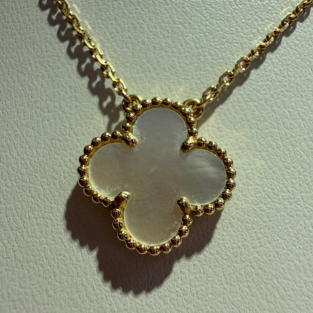 Van Cleef & Arpels Vintage Alhambra pendant Pendant Chain length: 42 cm VCARA45900
