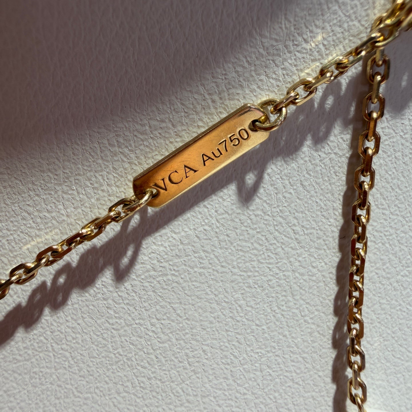 Van Cleef & Arpels Vintage Alhambra pendant Pendant Chain length: 42 cm VCARA45900