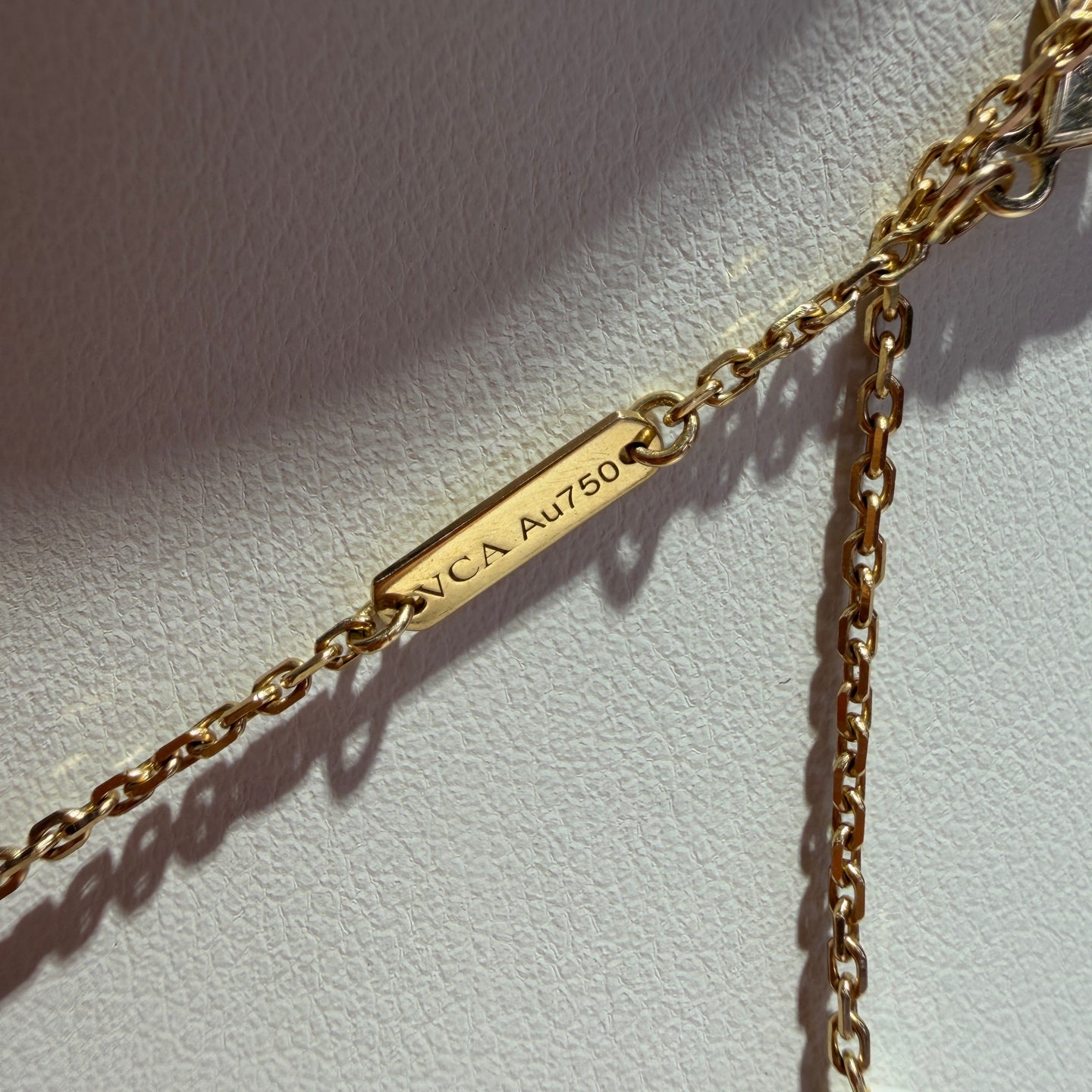 Van Cleef & Arpels Vintage Alhambra pendant Pendant Chain length: 42 cm VCARA45900