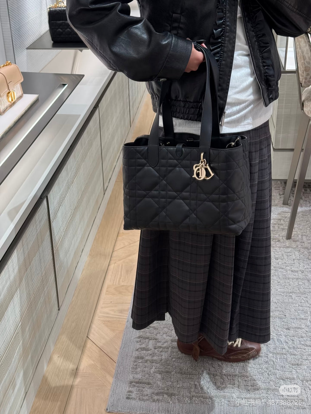 Dior