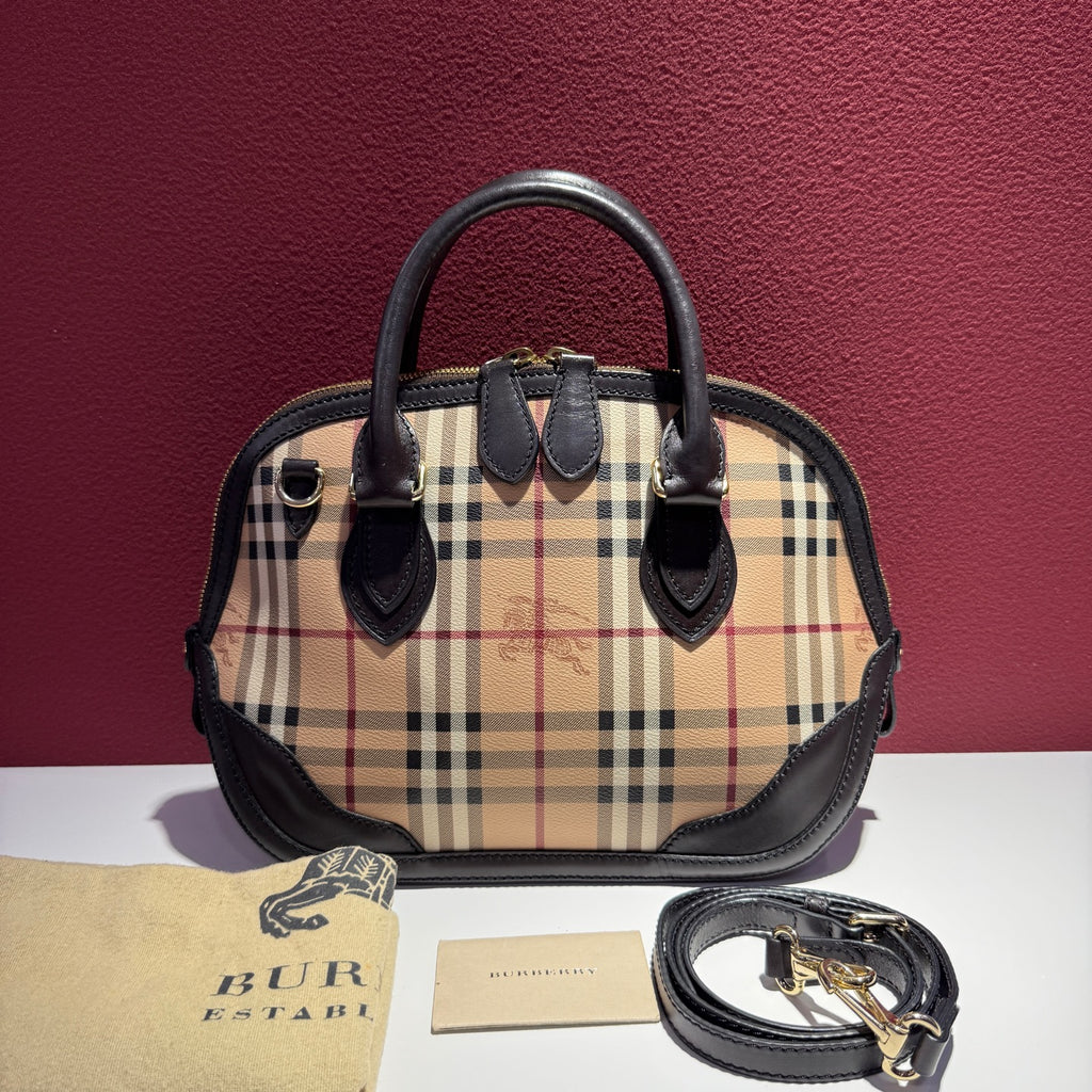 Burberry Crossbody 38569001