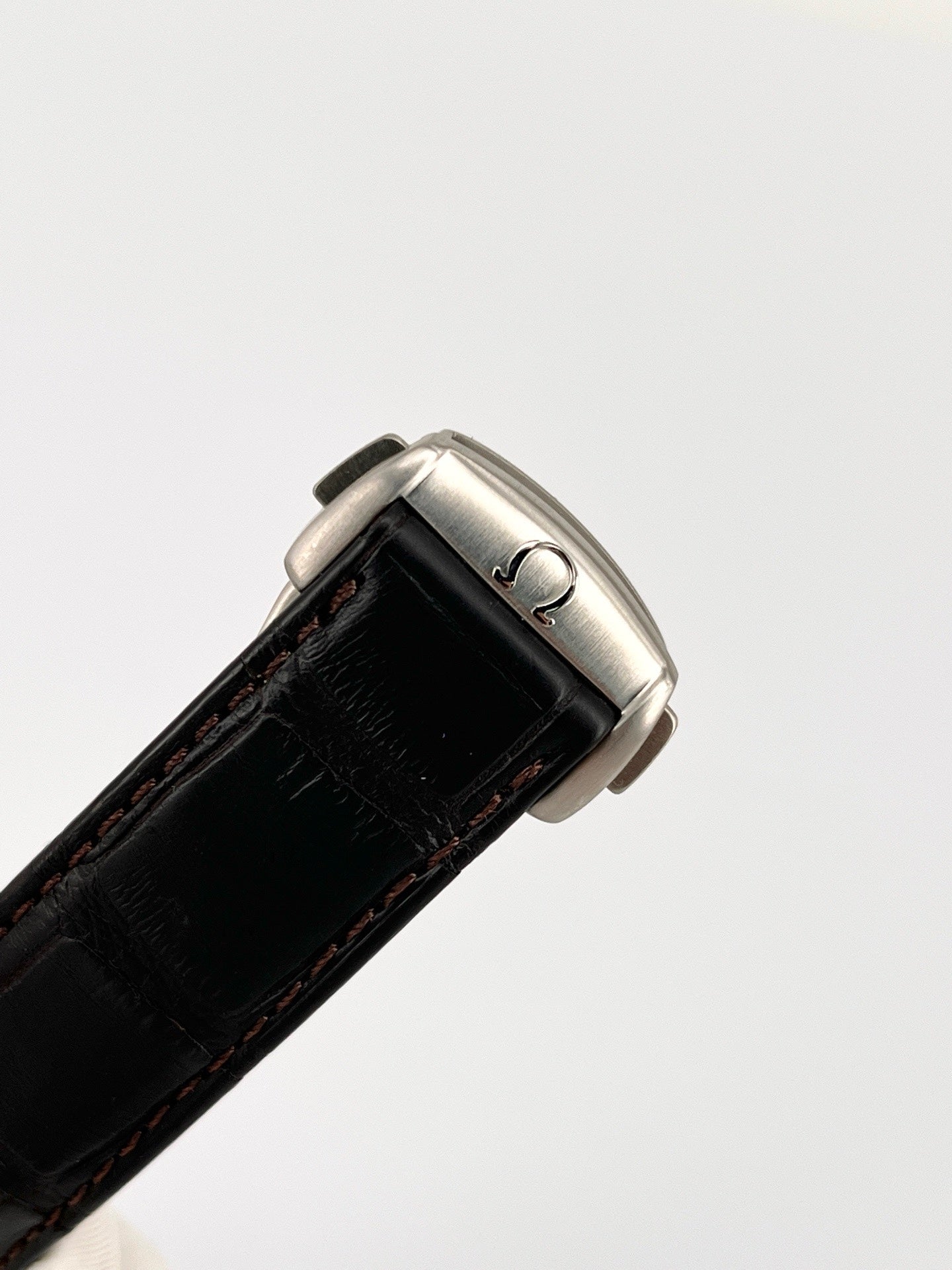 Omega White Automatic (self-winding) watch