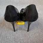 Gucci Black Platform pumps