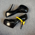 Gucci Black Platform pumps