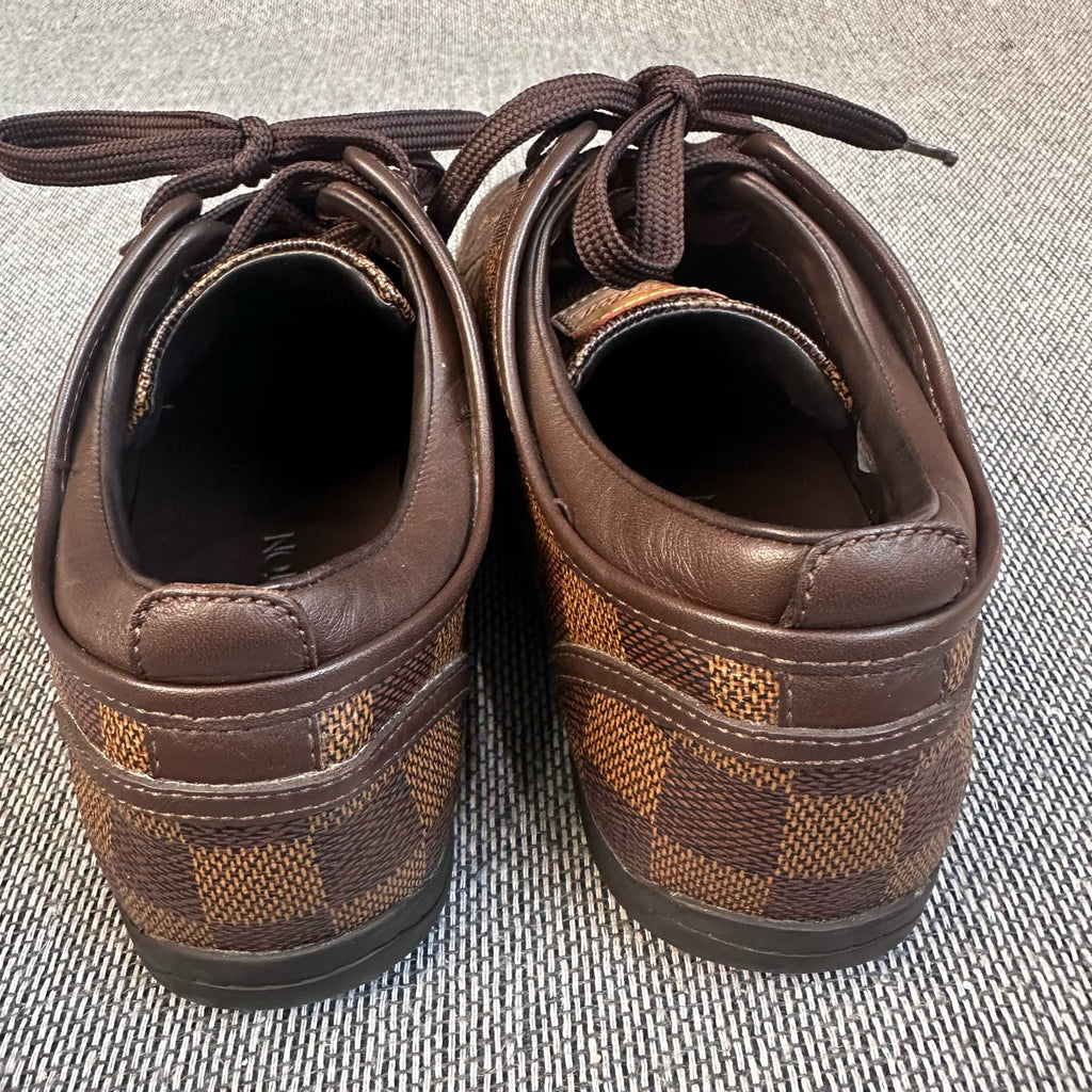 Louis Vuitton Athletic sneakers