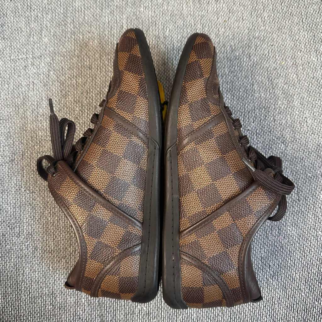 Louis Vuitton Athletic sneakers