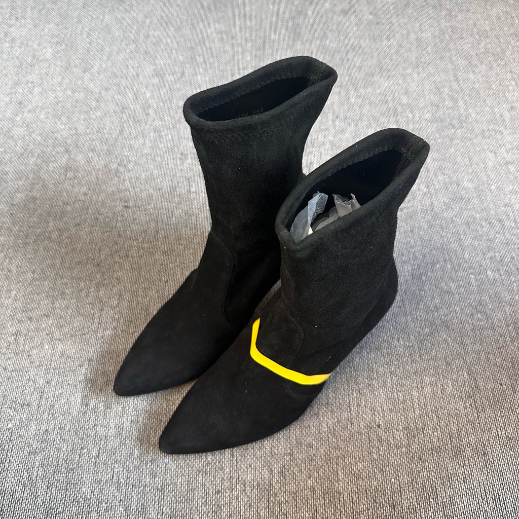 空白 Alcantara Black Ankle boots