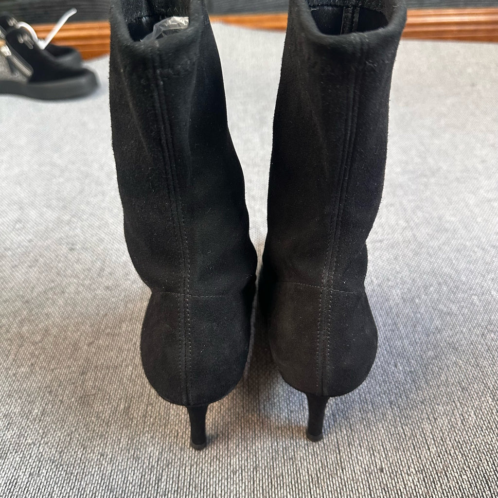 空白 Alcantara Black Ankle boots