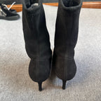 空白 Alcantara Black Ankle boots
