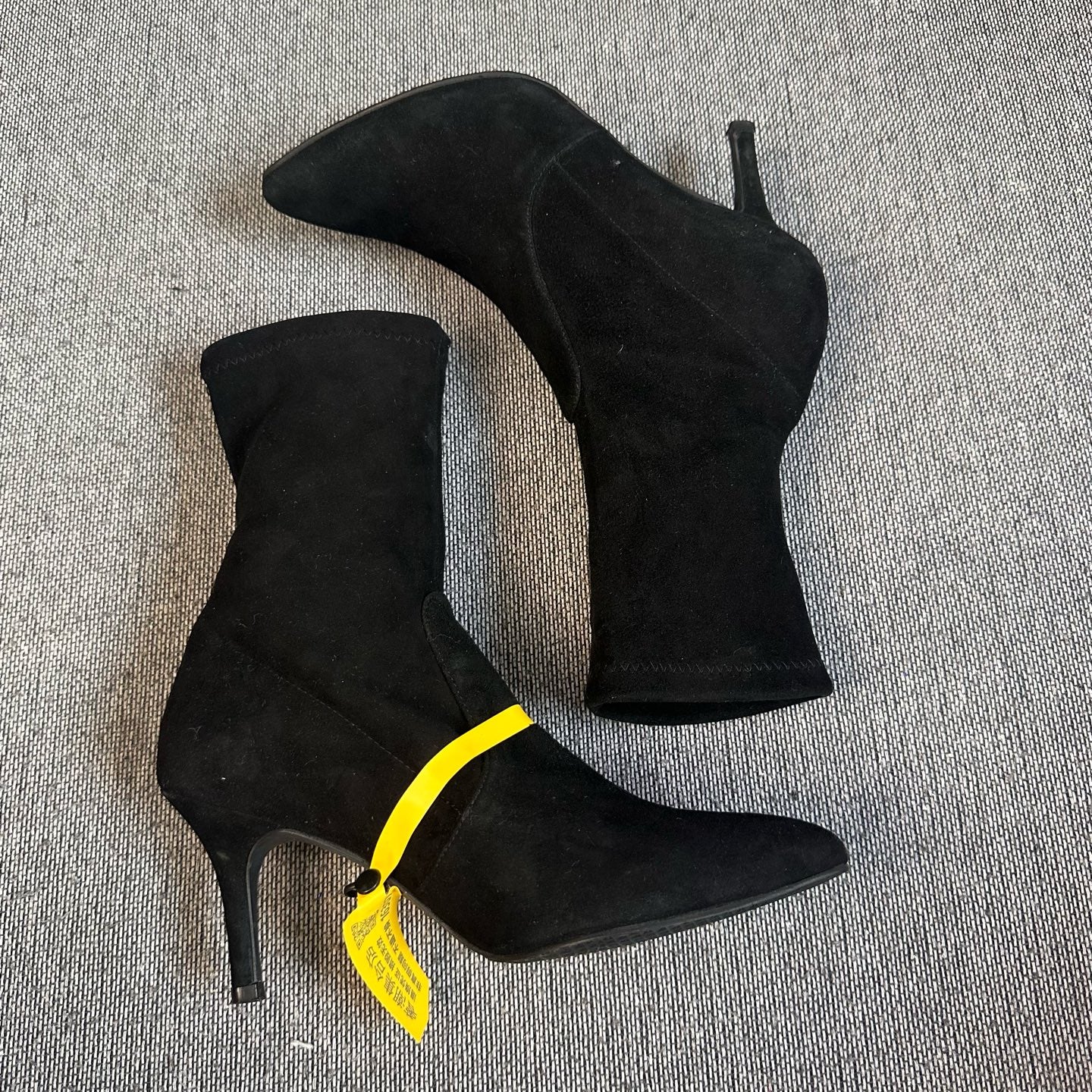 空白 Alcantara Black Ankle boots