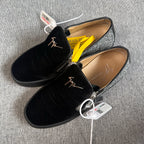 空白 Velvet Loafers