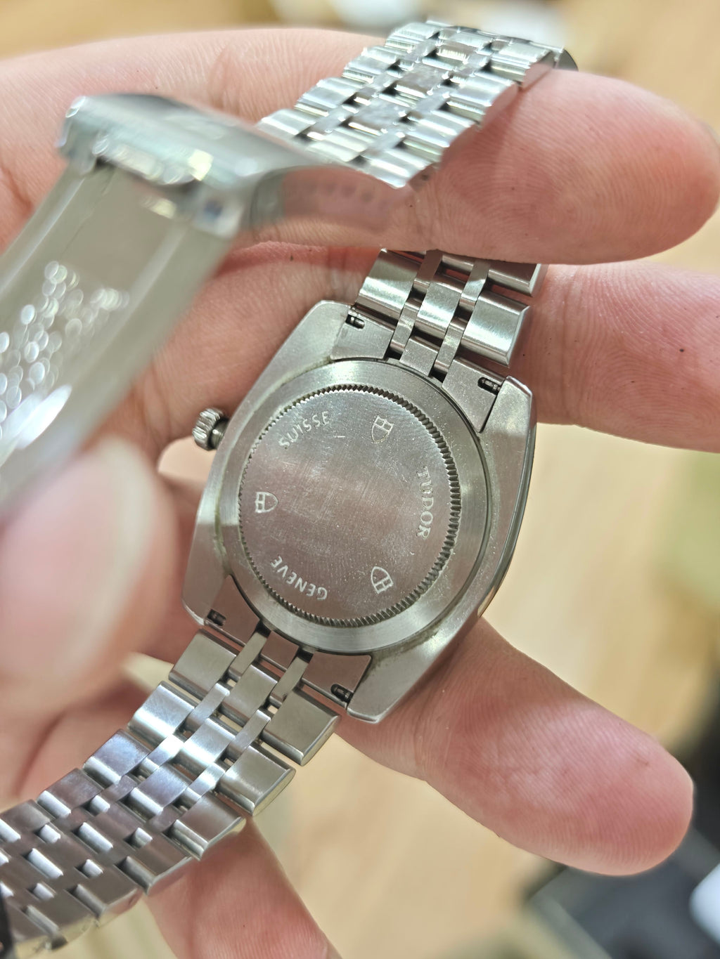 Tudor Classic Automatic (self-winding) watch 38 millimeters M21010-0002