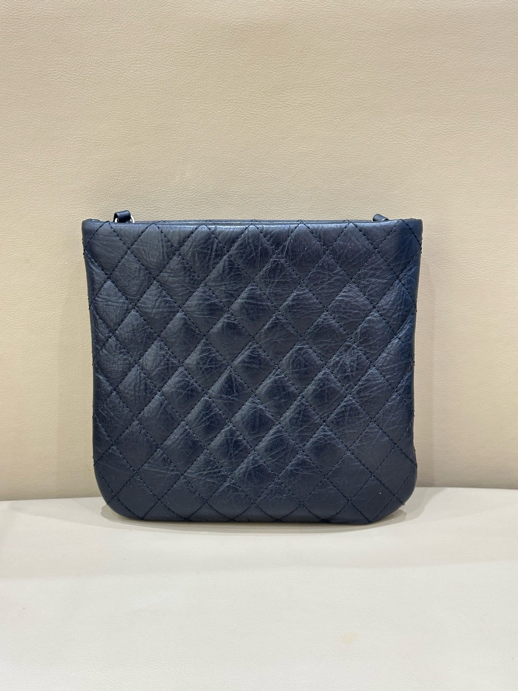Chanel Messenger Bag 17.5*16.5