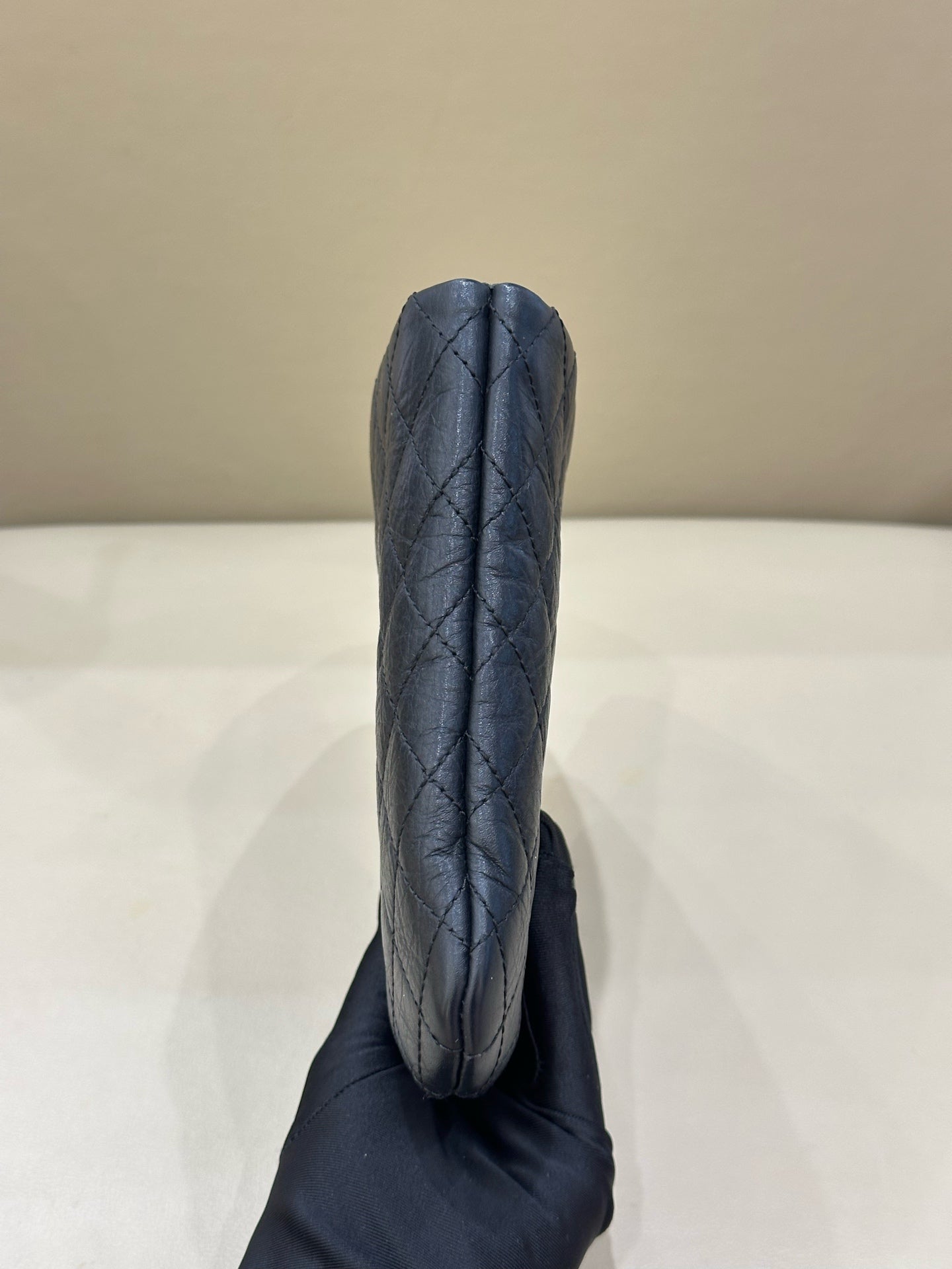 Chanel Messenger Bag 17.5*16.5