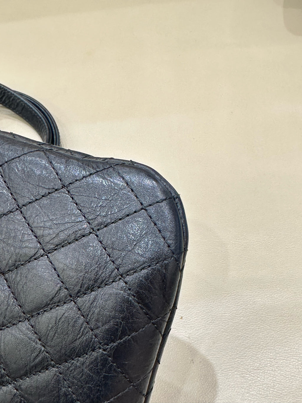 Chanel Messenger Bag 17.5*16.5