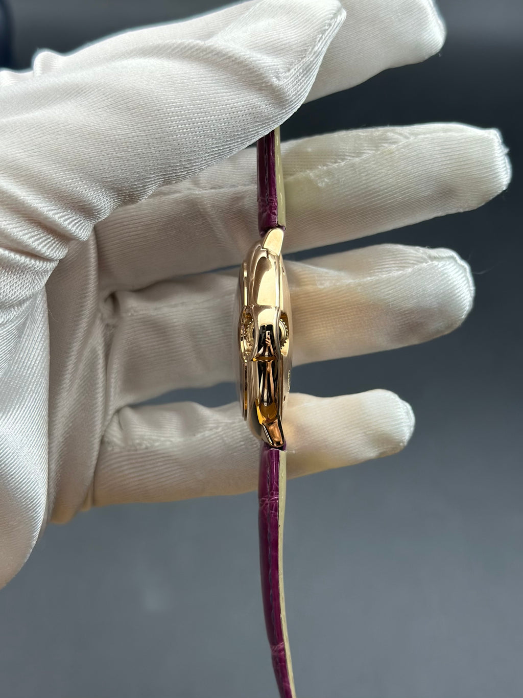 Cartier Rose gold Automatic (self-winding) watch
