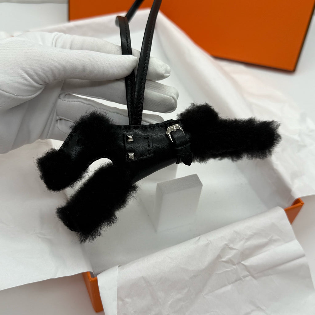 Hermes Black