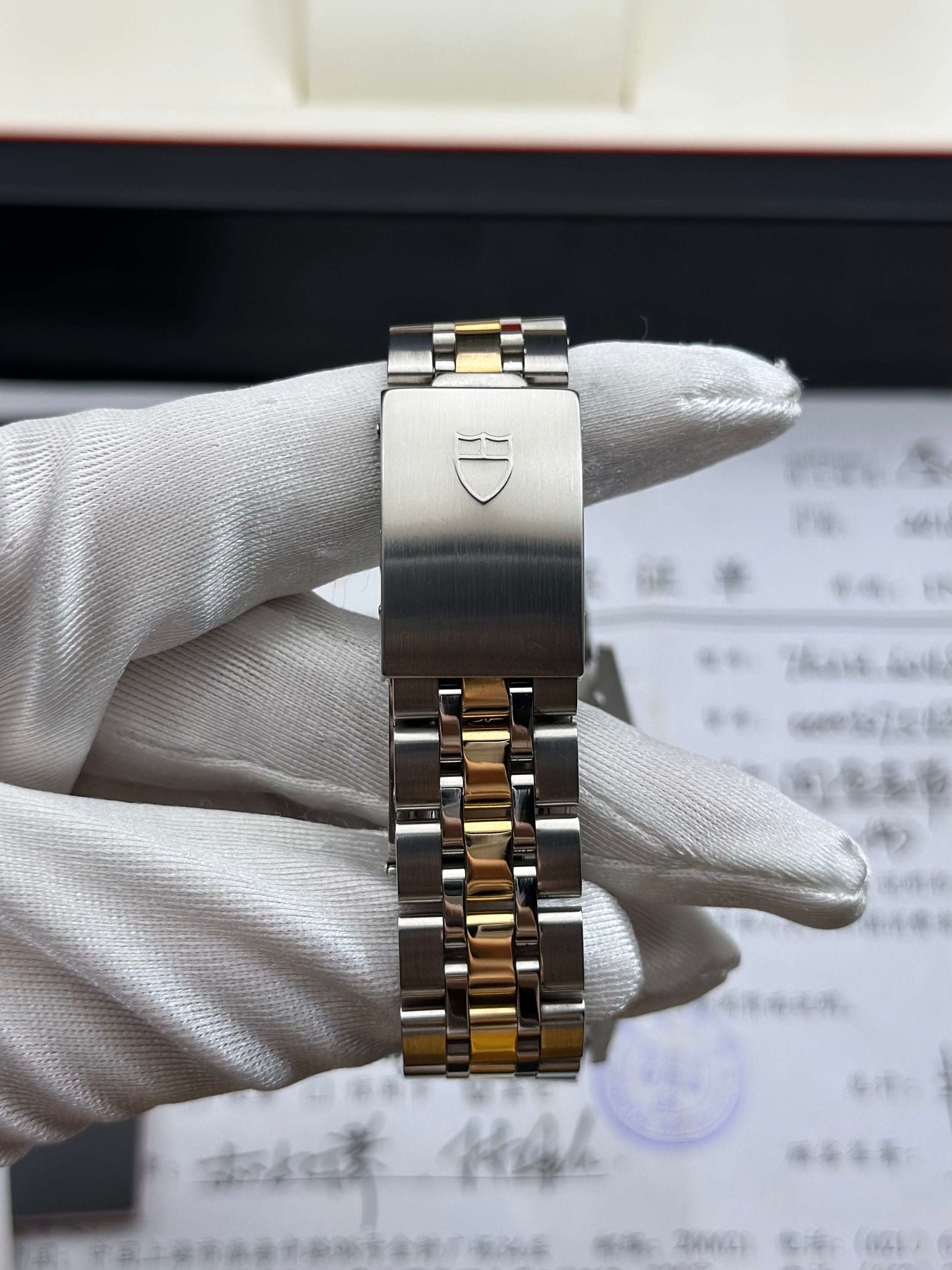 Tudor Automatic (self-winding) watch
