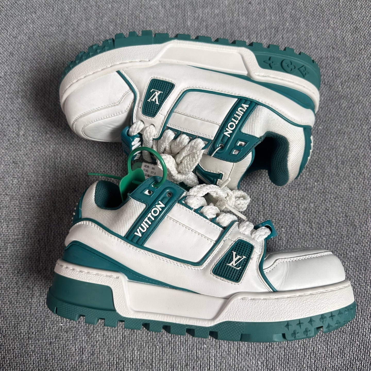Louis Vuitton Skate shoes
