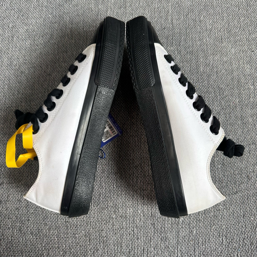Burberry Skate shoes