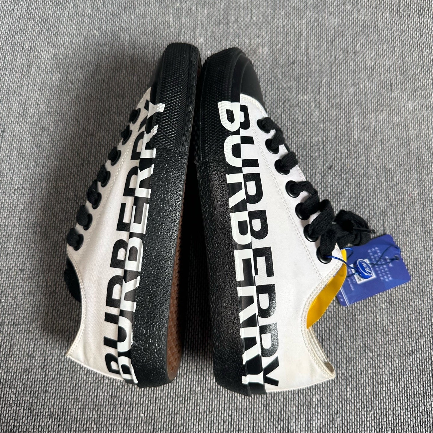 Burberry Skate shoes