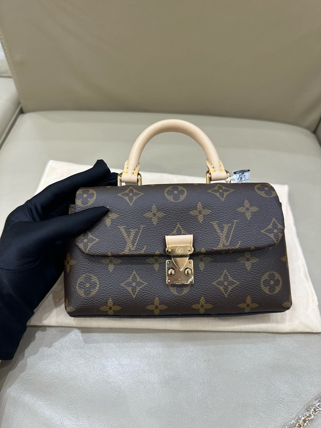 Louis Vuitton Crossbody