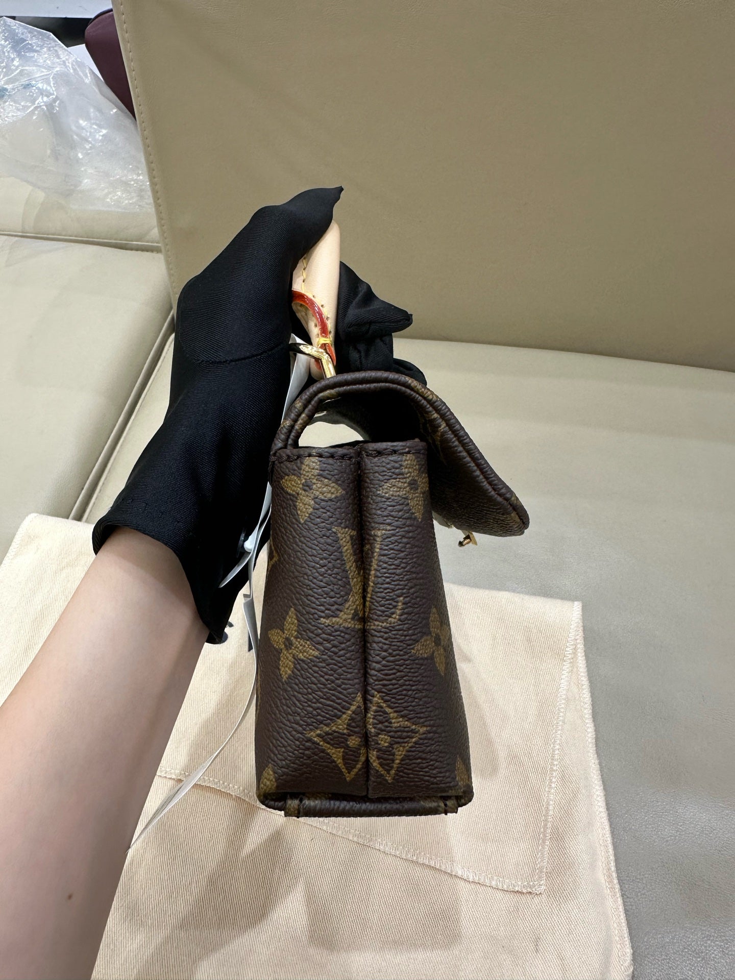 Louis Vuitton Crossbody