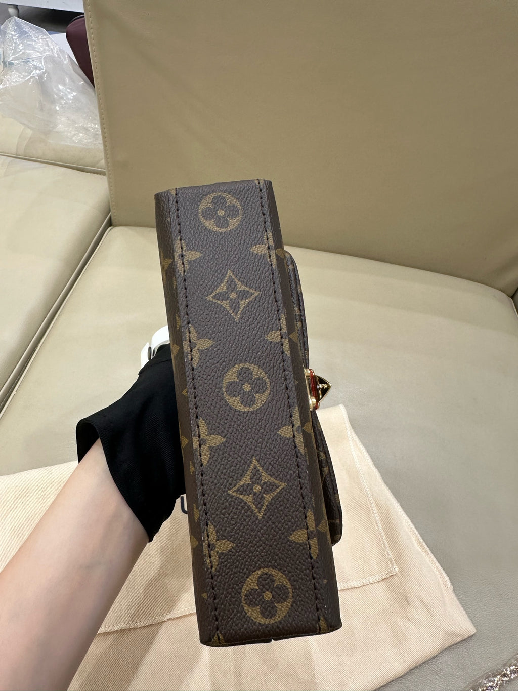 Louis Vuitton Crossbody