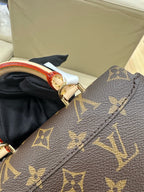 Louis Vuitton Crossbody