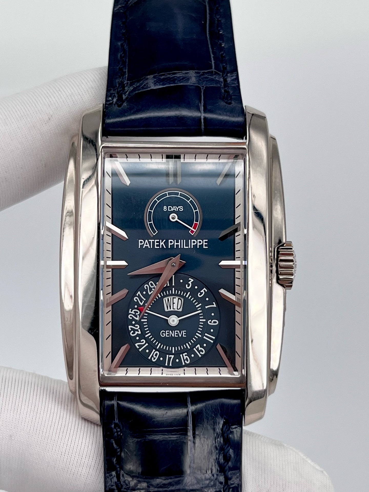 Patek Philippe Manual-wind watch