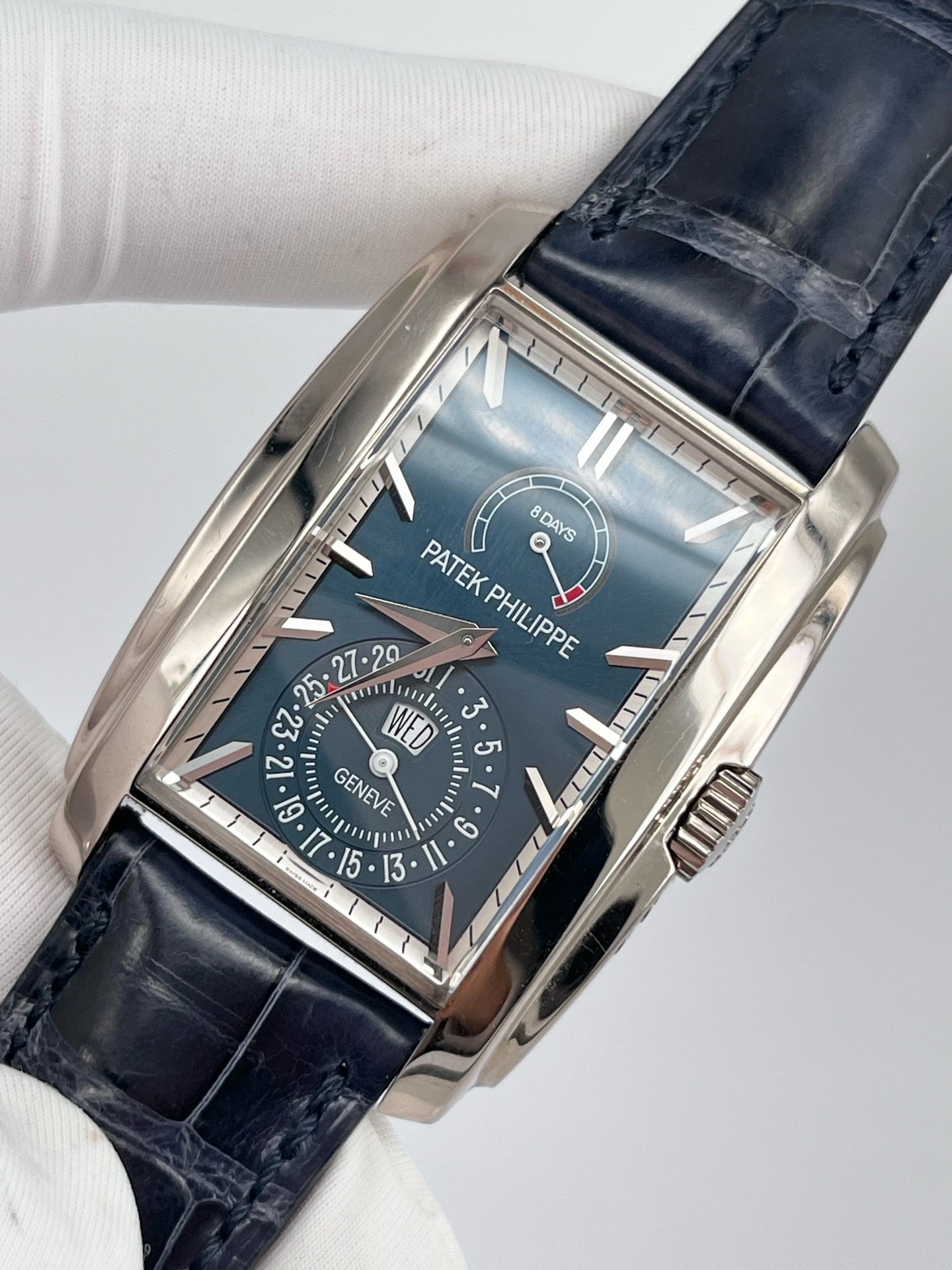 Patek Philippe Manual-wind watch