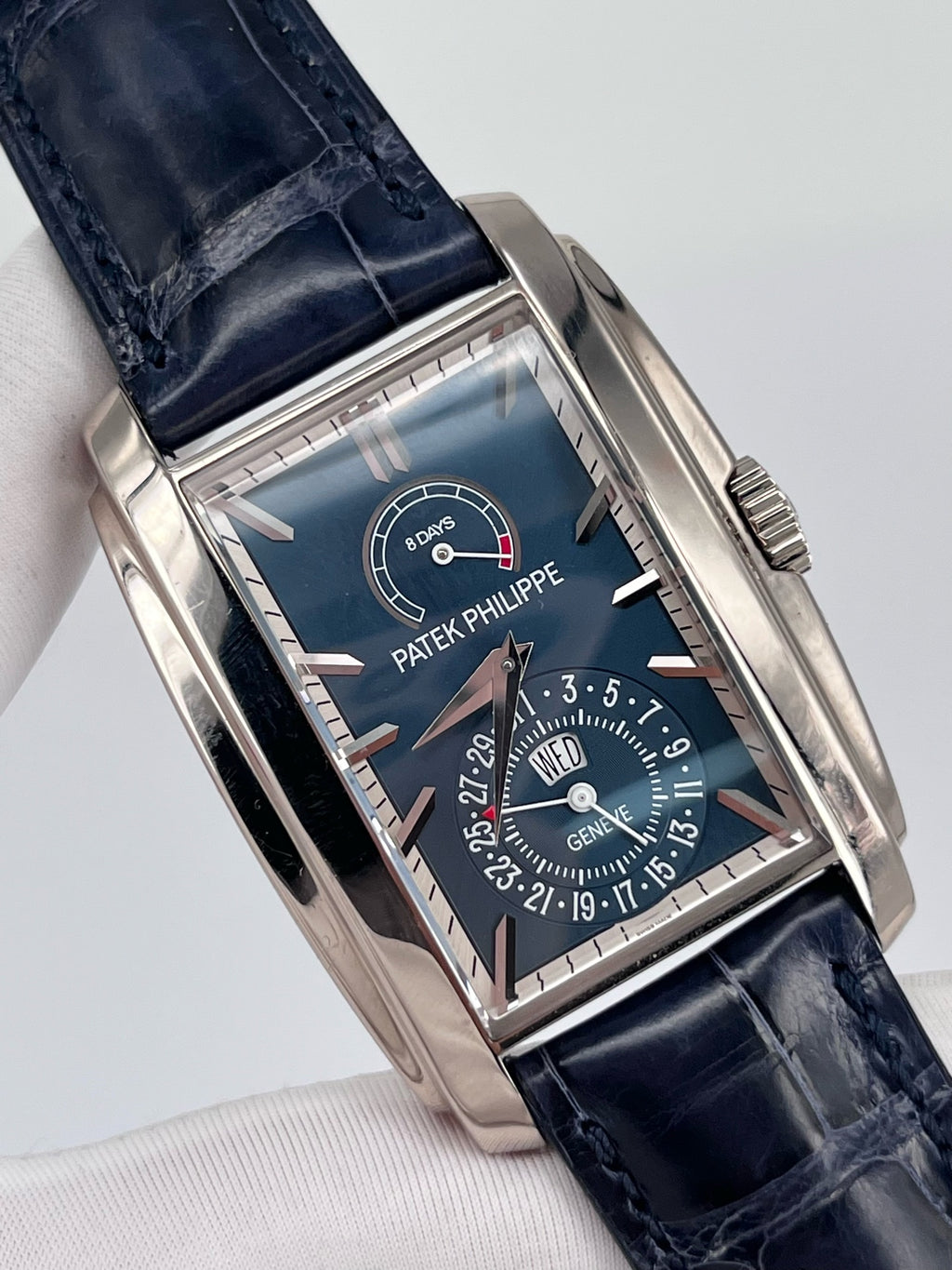 Patek Philippe Manual-wind watch
