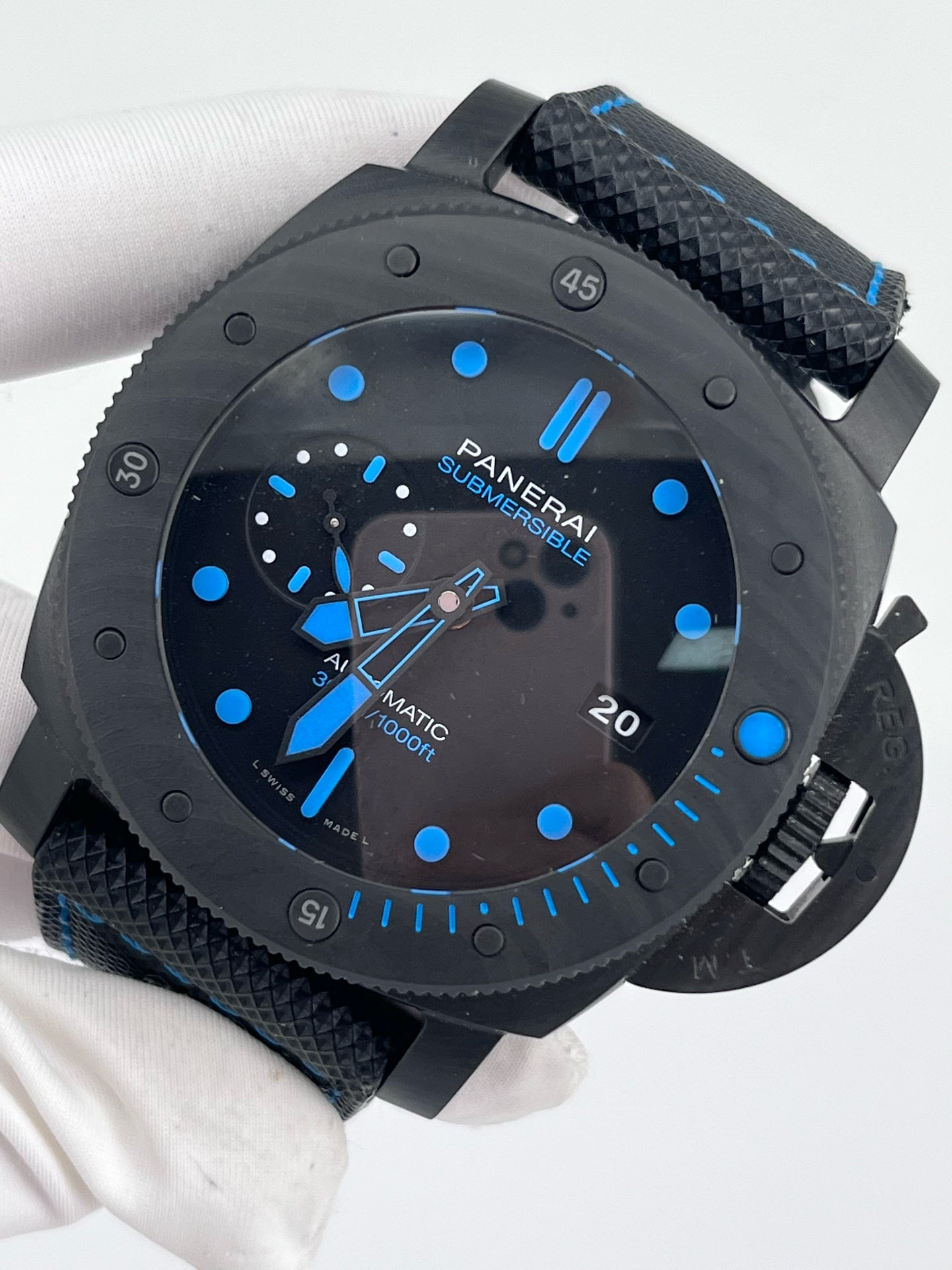 Panerai Carbon fiber Automatic (self-winding) watch