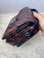 Louis Vuitton Messenger Bag