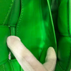 Bottega Veneta Green Crossbody 710075VCQR13724