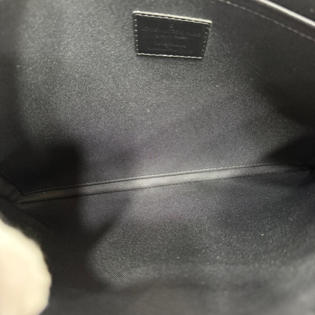 Louis Vuitton Black Clutch M30347