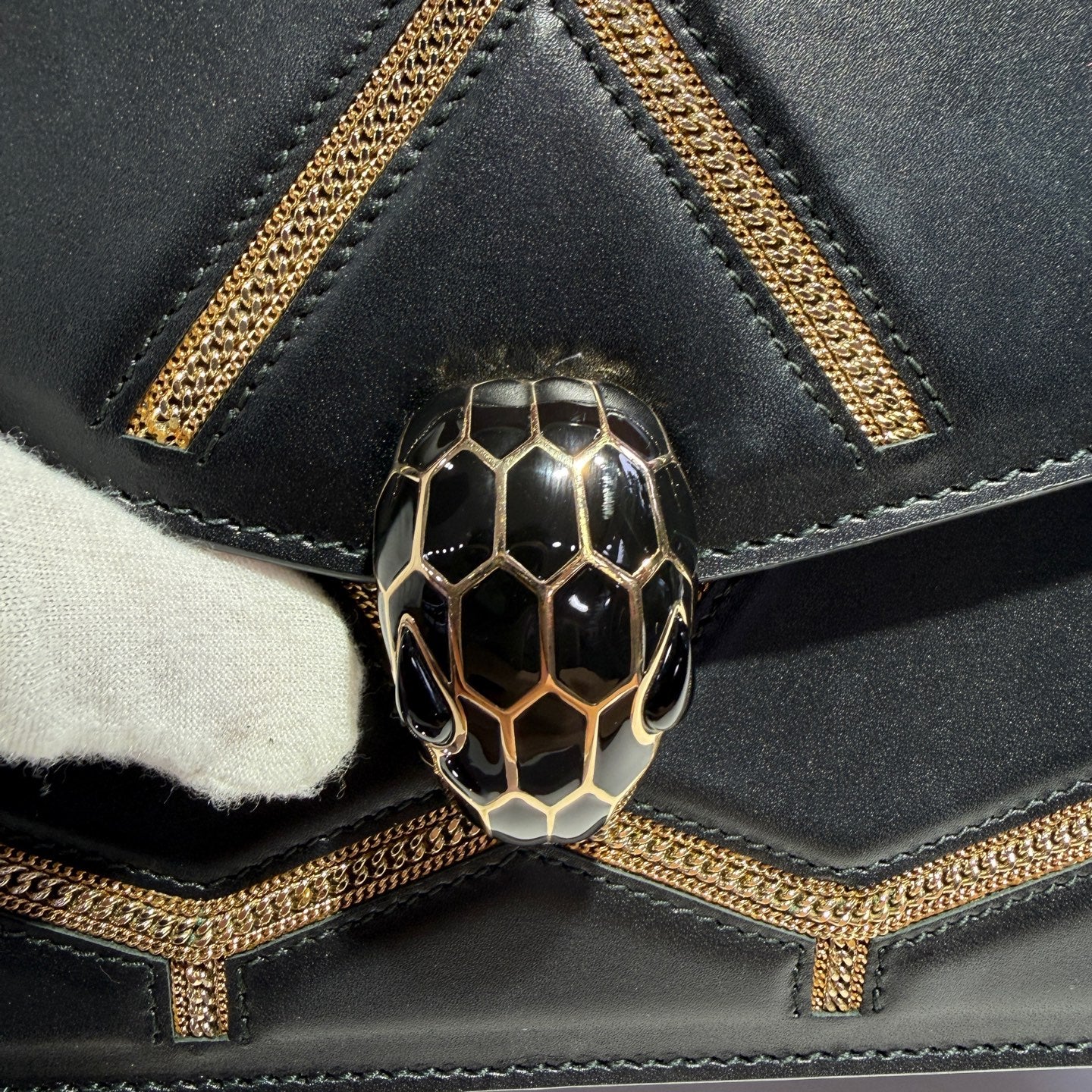 Bvlgari Serpenti Forever Collection                                     Crossbody 287544