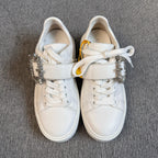 空白 White