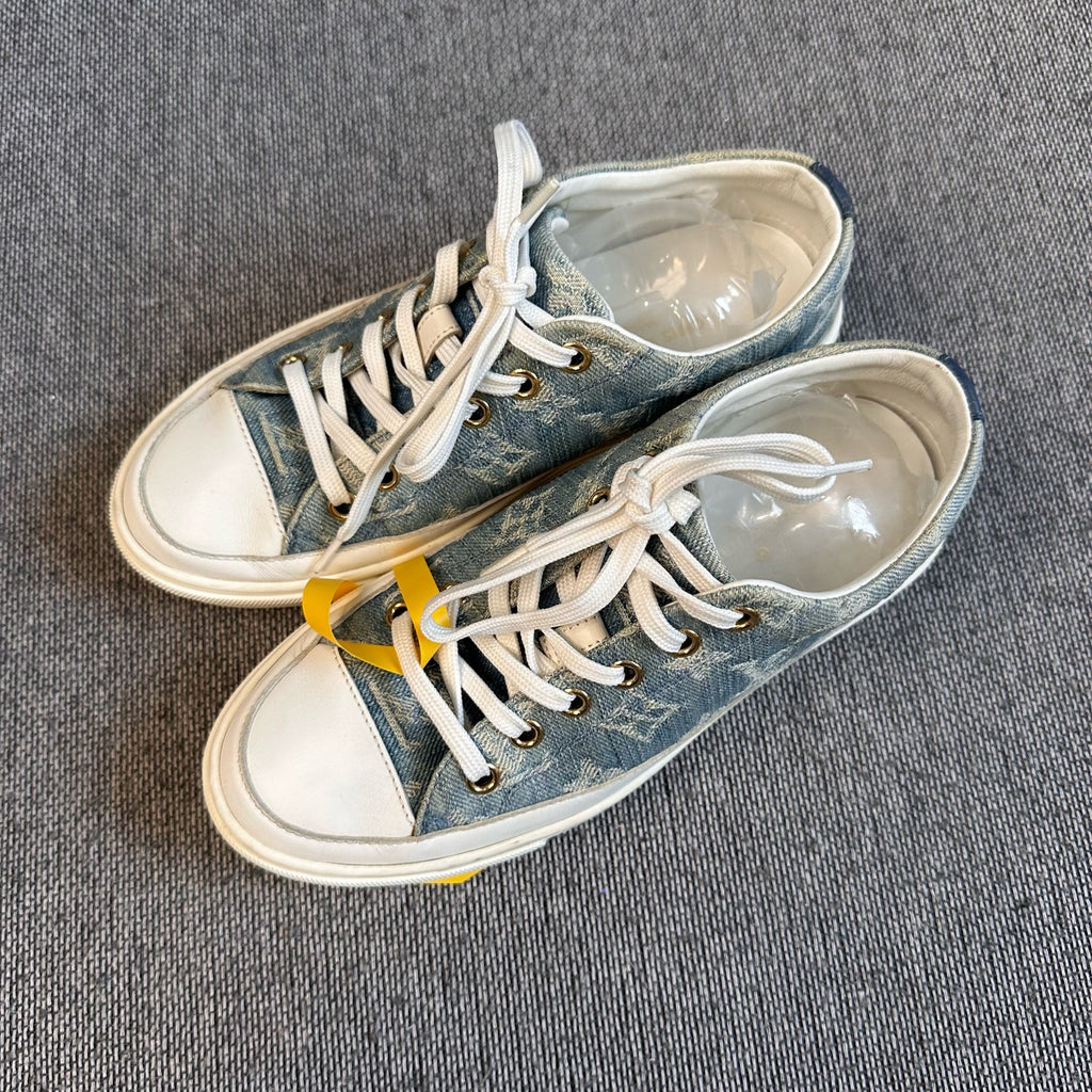 Louis Vuitton Canvas