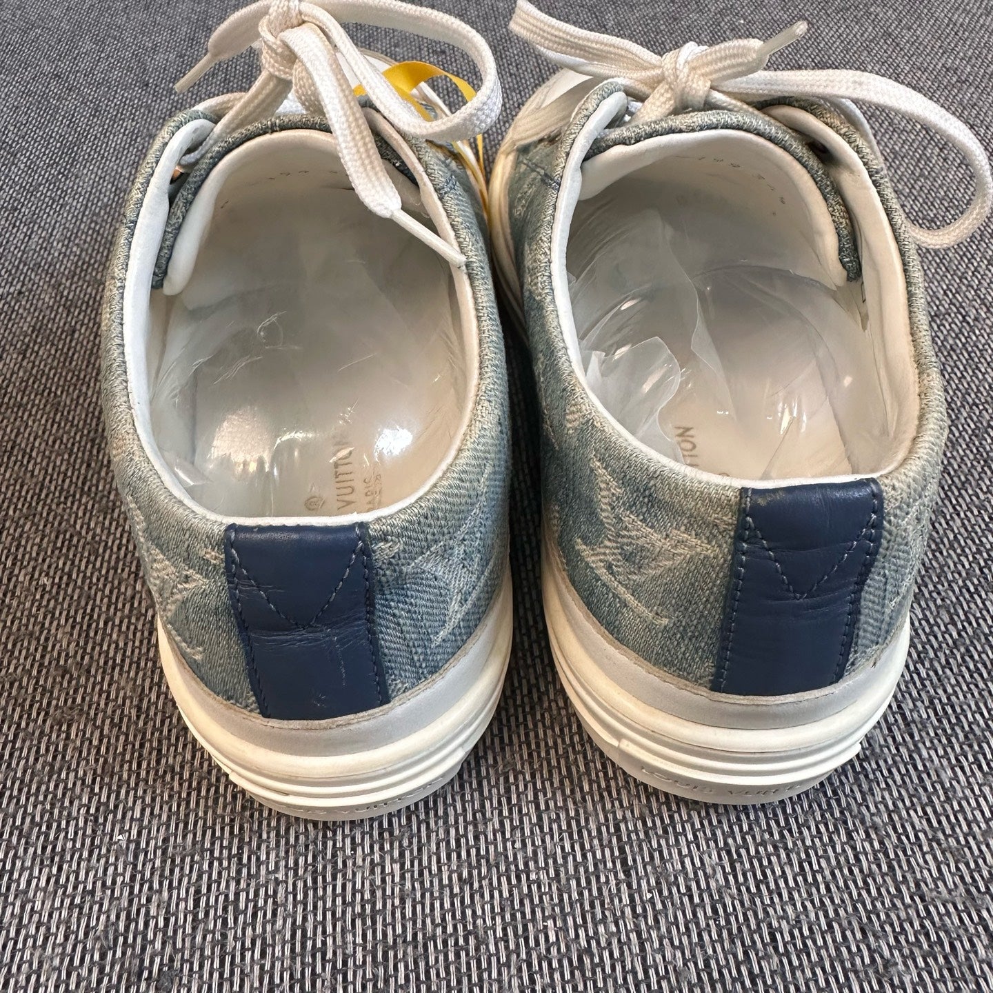 Louis Vuitton Canvas